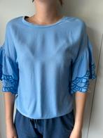 Blauw t-shirt met broderie mouw mt 170, Meisje, H&M, Ophalen of Verzenden, Zo goed als nieuw