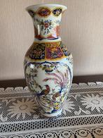 Chinese porselein vaas met pauwen, Ophalen