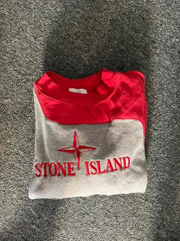 Mooie trui stone island beschikbaar voor biedingen