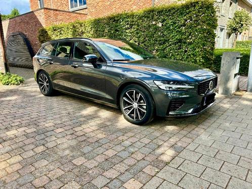 VOLVO V60 T6 AWD Plug-in-Hybrid Elektrisch/benzine 2024, Auto's, Volvo, Particulier, V60, 4x4, ABS, Achteruitrijcamera, Adaptieve lichten