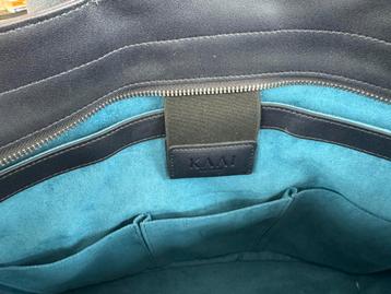 KAAI Antwerp – Pyramid Tote (Large, Navy) – Like New beschikbaar voor biedingen