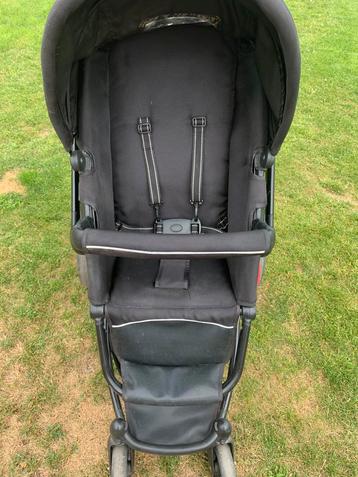 Buggy beschikbaar voor biedingen
