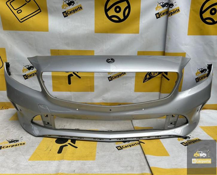 Bumper Mercedes A-Klasse W176 Voorbumper A1768855625, Auto-onderdelen, Carrosserie, Bumper, Mercedes-Benz, Voor, Gebruikt