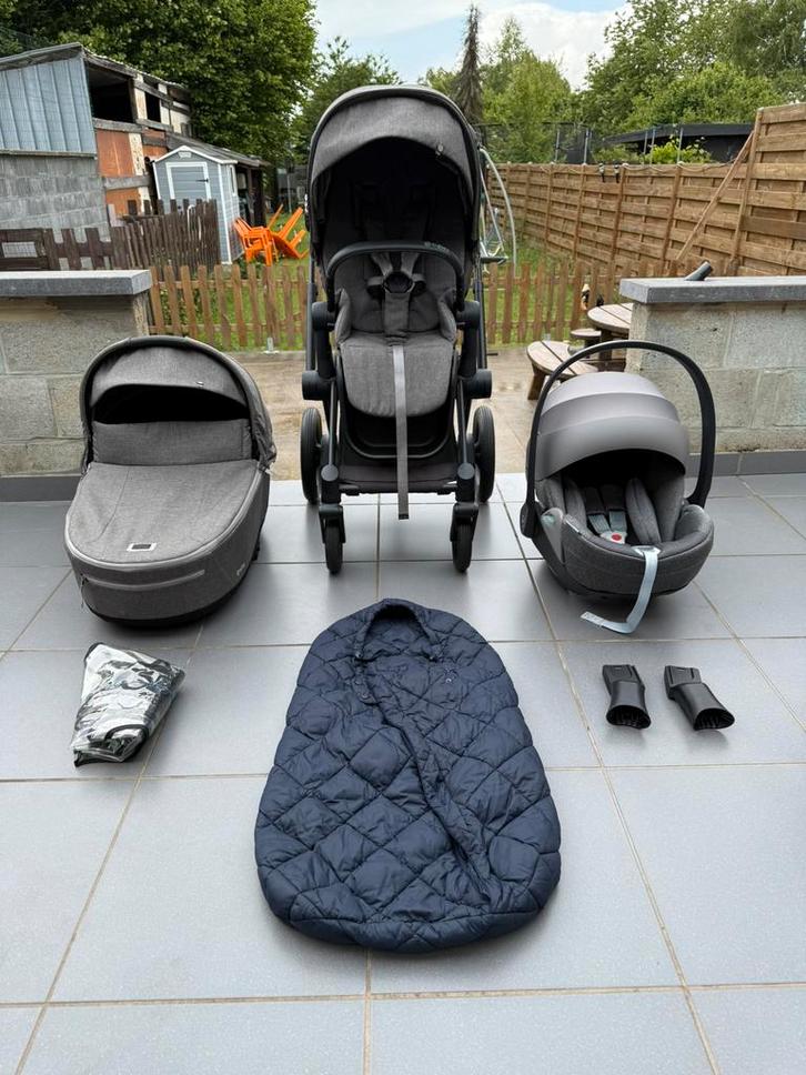 Trio kinderwagen Conditie als nieuw Cybex e-Priam 4, Kinderen en Baby's, Kinderwagens en Combinaties, Zo goed als nieuw, Kinderwagen