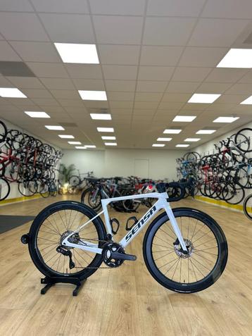 Sensa Giulia GF Di2 Carbon Racefiets beschikbaar voor biedingen