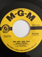 JOHNNY DESMOND. THE HOT CHA CHA. 45T USA POPCORN, Cd's en Dvd's, Ophalen of Verzenden, Zo goed als nieuw, Pop