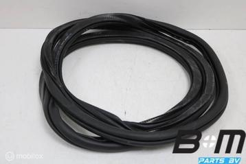 Portierrubber rechtsachter VW Passat B8 Variant 3G9867914K beschikbaar voor biedingen