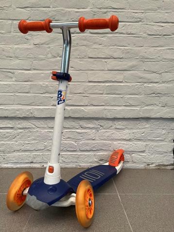 Kinderstep 3 wielen B1 500 ' Decathlon ' beschikbaar voor biedingen