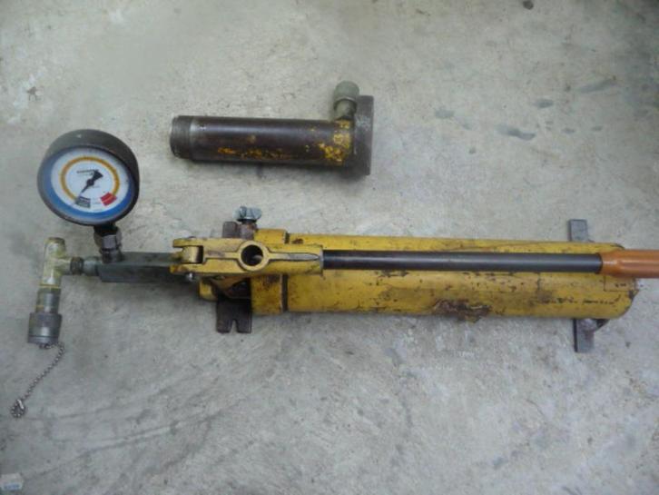 VERIN HYDRAULIQUE ENERPAC, Articles professionnels, Machines & Construction | Industrie & Technologie, Enlèvement ou Envoi