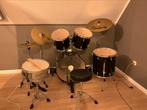 Sonor drumstel compleet met kruk, Muziek en Instrumenten, Ophalen, Zo goed als nieuw