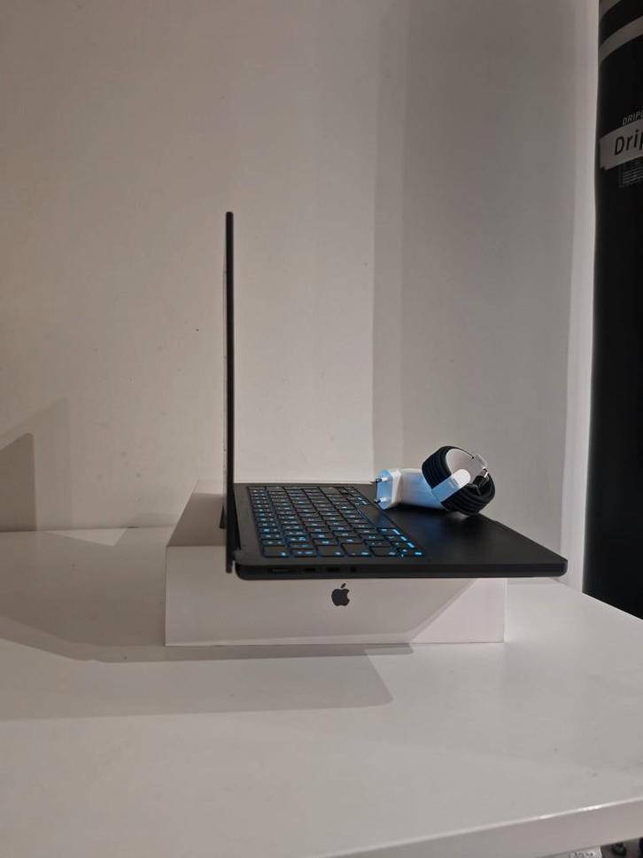 Apple MacBook Pro 14 inch 2024, M4, Informatique & Logiciels, Apple Macbooks, MacBook, 512 GB, 16 GB, Qwerty, Enlèvement