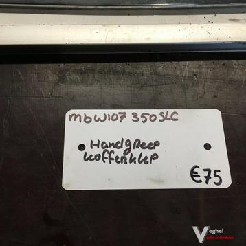 Mercedes W107 350 SLC  Kofferbaklijst /  Greep beschikbaar voor biedingen