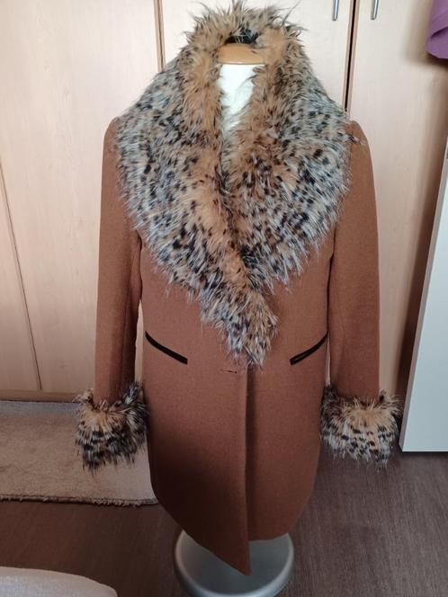 LOLA & LIZA damesjas 42/44, cognac-kleur, afneembare pels, Kleding | Dames, Jassen | Winter, Gedragen, Maat 42/44 (L), Overige kleuren