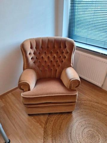 2 x eenzit zetel bruin/cognac kleur beschikbaar voor biedingen
