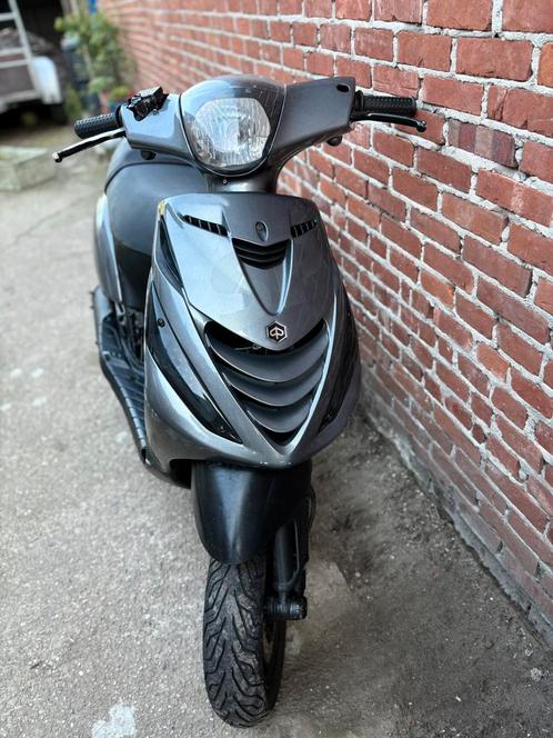 Piaggio Zip 172cc Malossi Stage 2, Fietsen en Brommers, Scooters | Piaggio, Zip, Ophalen