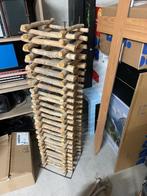 Standaard hout decoratie, Ophalen