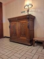 Commode de style Renaissance, Enlèvement, Utilisé