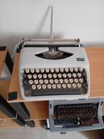4 typmachines, Ophalen, Zo goed als nieuw