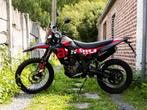 Aprilia RX 125cc 2025 (état comme neuf) Garantie 2 ans, Ophalen, 6 versnellingen, 125 cc, Zo goed als nieuw