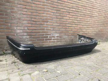 Mercedes-Benz E Klasse S210 Achterbumper beschikbaar voor biedingen