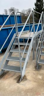 escalier  industrielle en galvanisé eta9, Bricolage & Construction, Comme neuf
