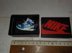 zeldzaamheid van NIKE miniatuursneaker + reclamedoos, Verzamelen, Ophalen of Verzenden, Nieuw