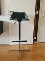 Boconcept Tokyo Black Oak Veneer Bar Stool, Huis en Inrichting, Ophalen, Zo goed als nieuw, In hoogte verstelbaar, Metaal