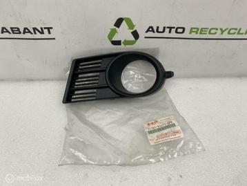 Voorbumperrooster Links Suzuki Swift 3 NIEUW 71761-63J10 5PK beschikbaar voor biedingen