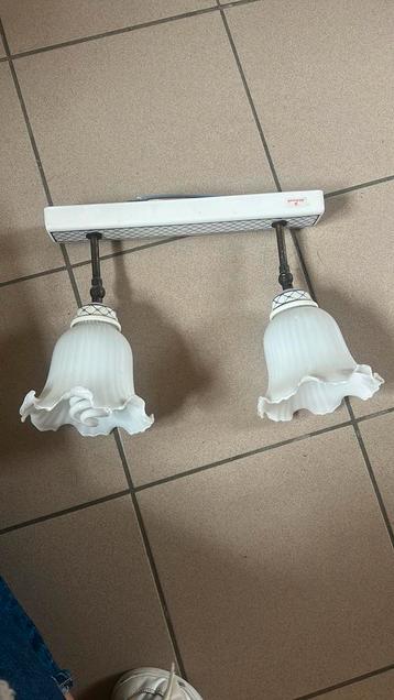 Lampe style rétro à discuter beschikbaar voor biedingen