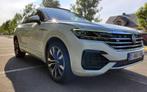 Volkswagen Touareg 3.0 TDi V6 SCR 4Mo R-Line Tip. LICHTE VRA, Auto's, Automaat, Gebruikt, Leder, Diesel