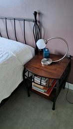 Mooie smeedijzeren bed met nachtkastjes en matras, Huis en Inrichting, Ophalen of Verzenden, Zo goed als nieuw