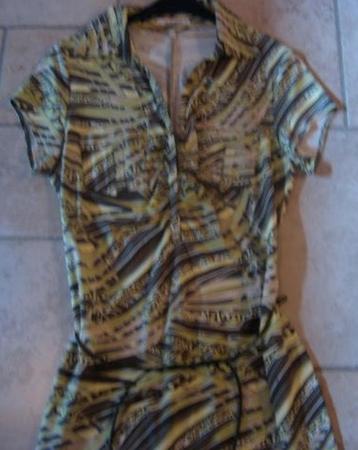 Fris kleedje " Steilmann " met lederen ceintuur m 42 beschikbaar voor biedingen