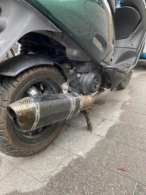 Piaggio zip uitlaat, Fietsen en Brommers, Scooters | Piaggio, Zo goed als nieuw, Zip, Benzine, Ophalen