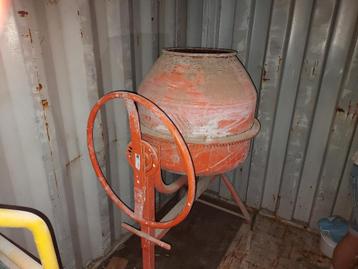 Bétonnière IRBAL 125 L électrique beschikbaar voor biedingen