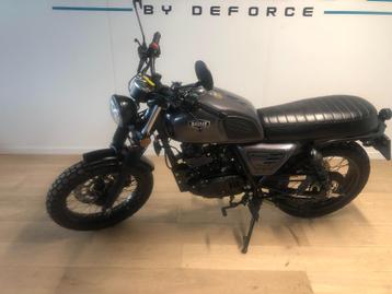 Nieuwe bullit bluroc legend 125cc.