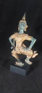 Thaise sculptuur
Gepatineerd brons
Thaise tempelwachter, Antiek en Kunst, Ophalen of Verzenden