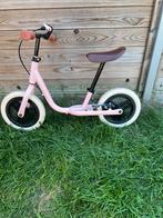 B twin loopfiets, Kinderen en Baby's, Speelgoed | Buiten | Voertuigen en Loopfietsen, Ophalen, Zo goed als nieuw, Loopfiets