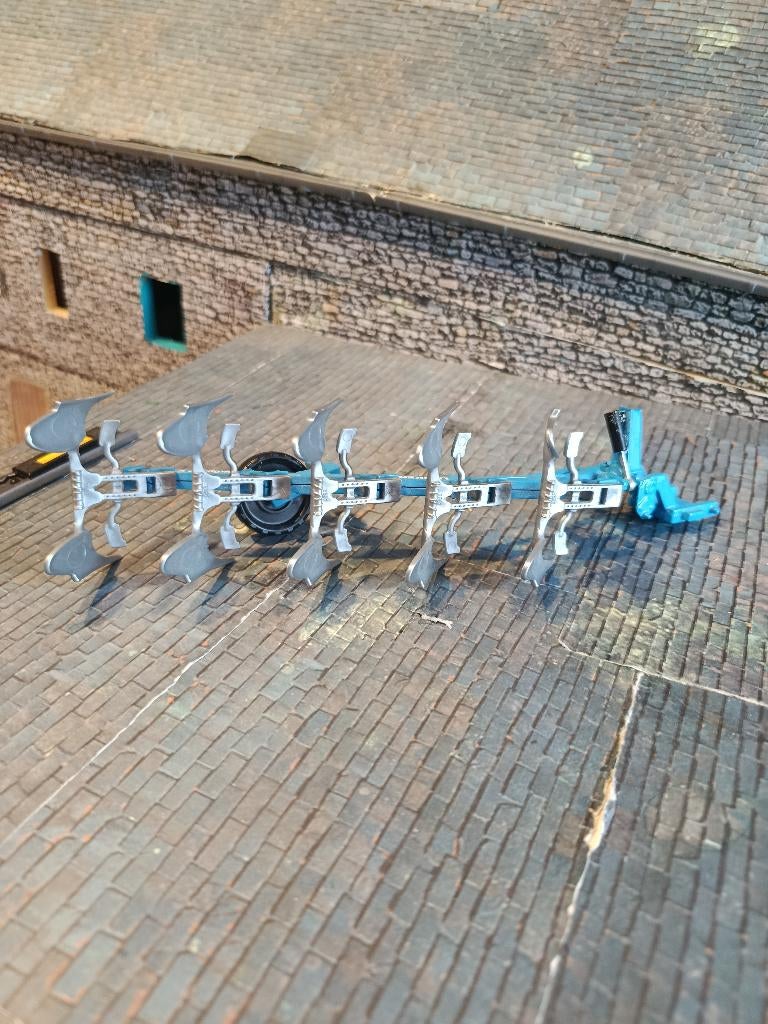 Charrue 5 socs Lemken EurOpal 7x Siku, Hobby & Loisirs créatifs, Voitures miniatures | 1:32, Utilisé, Tracteur et Agriculture