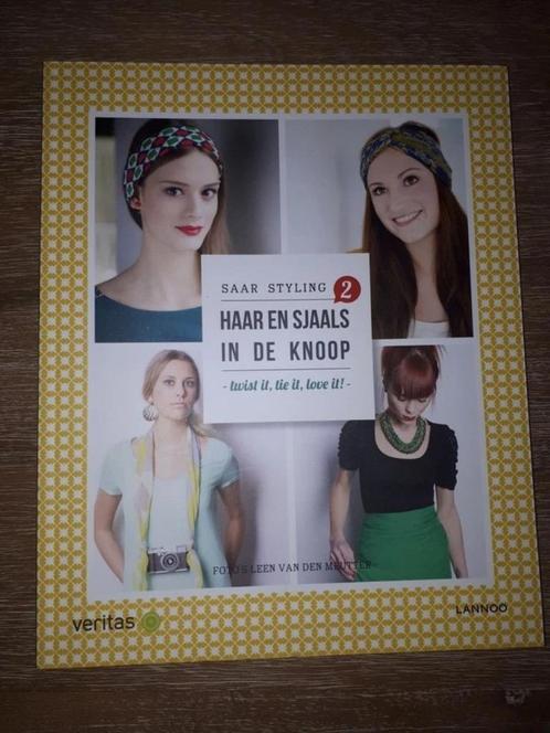Boek : Haar en Sjaals in de knoop 2 ( Nieuw ) DIY, Livres, Mode, Neuf, Enlèvement ou Envoi