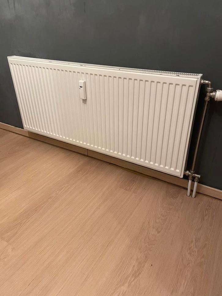 Radiateurs, Doe-het-zelf en Bouw, Verwarming en Radiatoren, Zo goed als nieuw, Ophalen