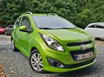 Chevrolet Spark 1.2i ** 57 000 KM ** AIRCO+LEDER * CAR PASS*, Auto's, Zwart, 4 cilinders, Leder en Stof, Bedrijf