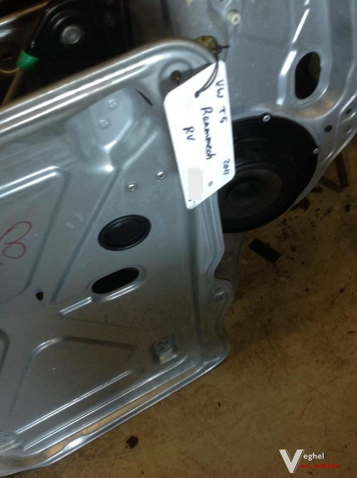 Vw Transporter T5 2.0 diesel 2011 Wagennr 2400131 Elektr.  R, Auto-onderdelen, Ruiten en Toebehoren, Gebruikt, Ophalen of Verzenden