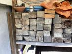 Zeer oude balken, van het oudste gebouw van Tongeren, Bricolage & Construction, Bois & Planches, Enlèvement, Utilisé, 200 à 250 cm