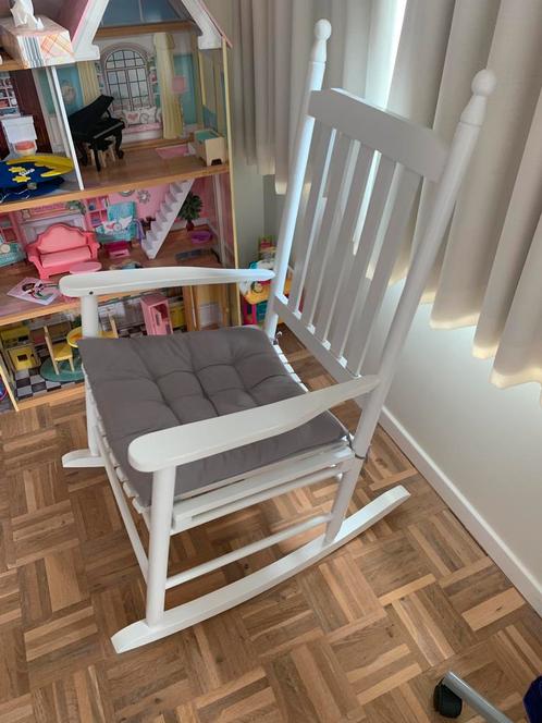 Schommelstoel Childwood, Kinderen en Baby's, Kinderkamer | Tafels en Stoelen, Zo goed als nieuw, Ophalen