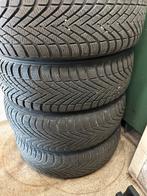 8 pneus hiver 15 pouces sur jantes en tole, Autos : Pièces & Accessoires, Enlèvement, 15 pouces, Pneus hiver, Pneu(s)