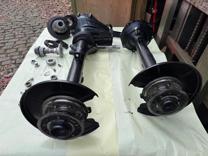 Achteras 1970 Mercedes Pagode 280SL W113 gerestaureerd, Auto-onderdelen, Carrosserie, Mercedes-Benz, Oldtimer onderdelen, Achter