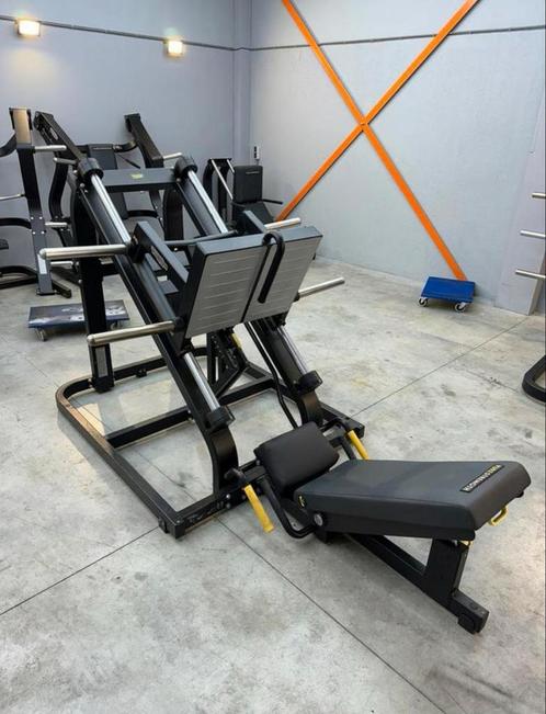 Technogym pure strength linear leg press 45 graden top staat, Sports & Fitness, Équipement de fitness, Enlèvement ou Envoi