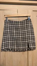 Zeer mooi mini rokje., Ophalen, Zo goed als nieuw, Maat 38/40 (M)