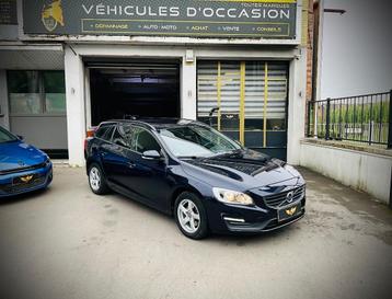 Volvo V60 2.0 D2 dynamische editie!!! AANBIEDING VAN HET MOM, Auto's, Stof, Euro 6, 4 cilinders, 1969 cc