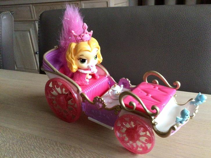 Disney Princess Palace Pets koets, Kinderen en Baby's, Speelgoed | Overig, Zo goed als nieuw, Ophalen of Verzenden
